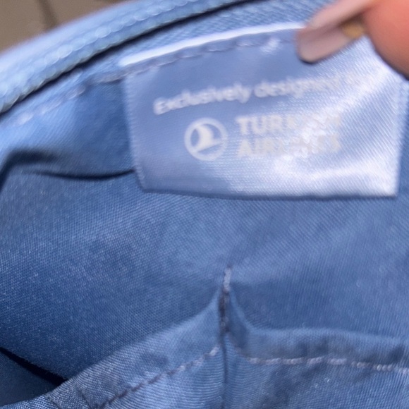 Salvatore Ferragamo Light Blue Cosmetic Bag - Picture 5 of 6